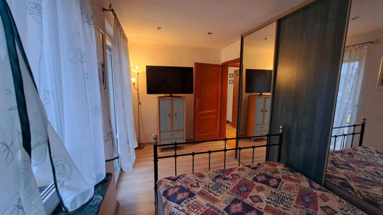 Dziwnow Apartament 200M Od Plazy Ngoại thất bức ảnh